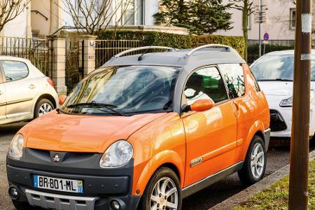 Es muss aber nicht immer schnell sein. Es geht auch langsam und gemütlich, wie der Aixam Crossline zeigt. Das kleine Auto de...