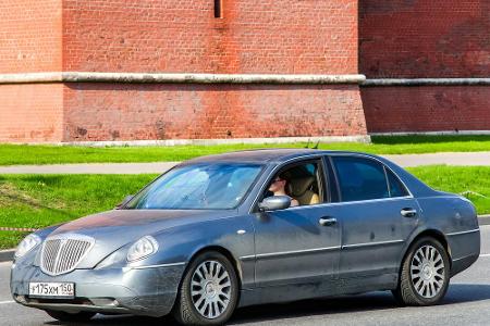 Für den Lancia Thesis spricht...äh, dass er selten ist. Ob selten schön, das liegt im Auge des Betrachters. Wenn sie aber au...