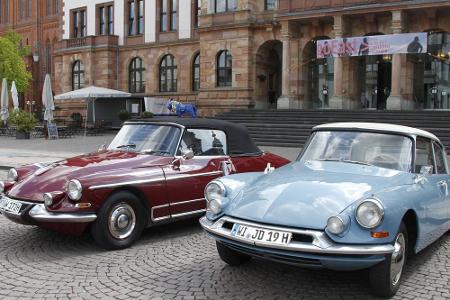 Die Frontansicht des Citroën DS ähnelt einem Haifischmaul, deshalb wurde das Fahrzeug liebevoll auch 