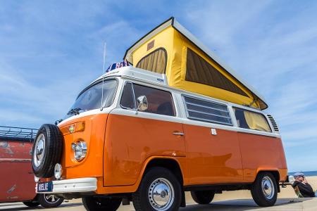Ähnliches gilt für den VW T2. Über 2,5 Millionen Stück des legendären Transporters verließen zwischen 1967 und 1979 die Werk...