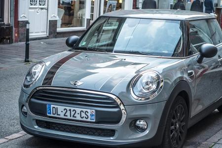 Für den Anfang ein leichtes Kennzeichen: Eigentlich sollte jeder auf den ersten Blick wissen, aus welchem Land dieser Mini C...