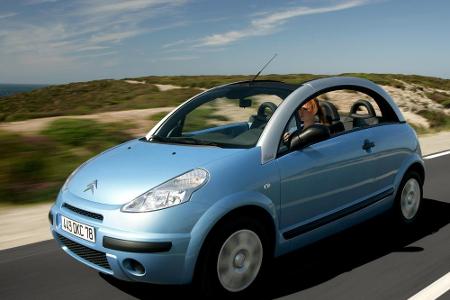 Auch für den kleinen Geldbeutel gibt es schöne Cabrios. Wie wäre es mit dem Citroen C3 Pluriel? Der schöne Franzose hat je n...