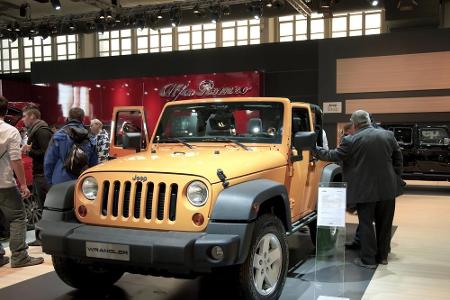 Den Jeep Wrangler gibt es in der Frischluftversion bereits seit 1987 auf dem Markt. Die älteren Modelle sind nur noch sehr s...