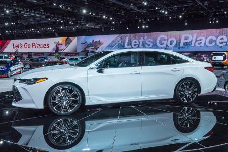 Platz 9 - Toyota Avalon: SUVs dominieren die Top 10. Als einzige Limousine hat es der Avalon in die Liste geschafft. Vom Ful...