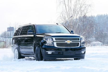 Platz 6 - Chevrolet Tahoe: Zwischen den beiden reiht sich ein in den USA sehr beliebtes Fahrzeug ein. Seit 1994 erobert der ...