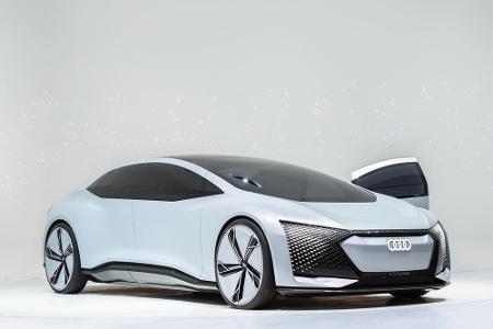 Luxus pur - so stellt sich Audi mit der Studie Audi Aicon die mobile Zukunft vor. Der Aicon ist voll automatisiert und fährt...