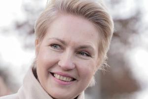 Um Folgen der Krebstherapie zu beheben: OP bei Manuela Schwesig