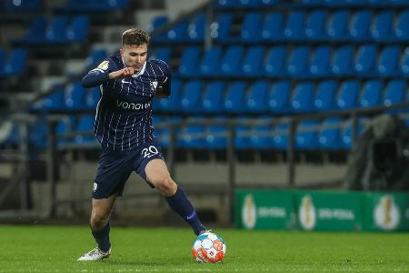 War im zentralen Mittelfeld eher unauffällig, war sich aber für keinen Zweikampf zu schade und setzte das Münchener Mittelfeld immer wieder unter Druck.