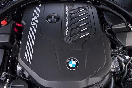 BMW M240i xDrive Coupe