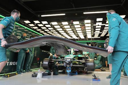 Sebastian Vettel - Aston Martin - Formel 1 - Test - Barcelona 2022 - 23. Februar 2022