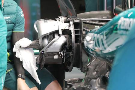 Sebastian Vettel - Aston Martin - Formel 1 - Test - Barcelona 2022 - 23. Februar 2022