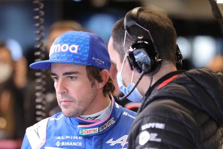 Fernando Alonso - Alpine - Formel 1 - Test - Barcelona 2022 - 23. Februar 2022