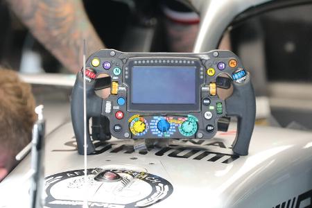 George Russell - Mercedes - Formel 1 - Test - Barcelona 2022 - 23. Februar 2022