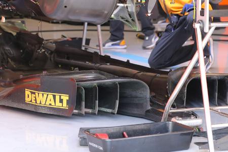 Lando Norris - McLaren - Formel 1 - Test - Barcelona 2022 - 23. Februar 2022