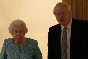 Trotz Corona: Queen hält an Telefonaudienz mit Boris Johnson fest