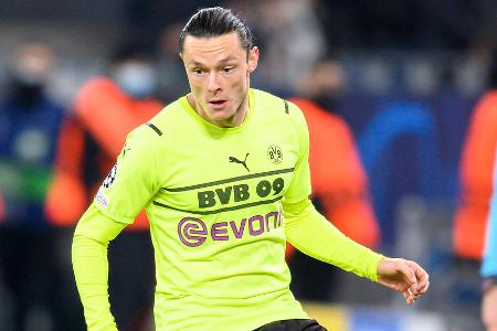 Sollte retten, was nicht mehr zu retten war. Verstrickte sich in der eigenen Hälfte in unnötige Dribblings, wirkte auch in den Zweikämpfen nicht sattelfest. Brachte immerhin einen harmlosen Volleyschuss zustande (76.).