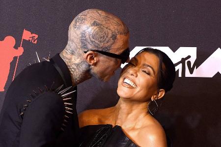 Travis Barker und Kourtney Kardashian planen kleine Hochzeit