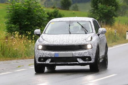 Erlkönig Lotus SUV