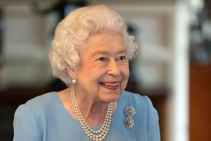 Nach Covid-Schock: Elizabeth II. verbringt Zeit mit Kate und William