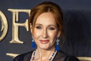 J.K. Rowling irritiert erneut mit Aussage über Transsexualität