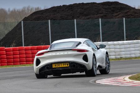 Lotus Emira - Sportwagen - V6-Kompressor - Prototyp 