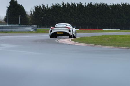 Lotus Emira - Sportwagen - V6-Kompressor - Prototyp 