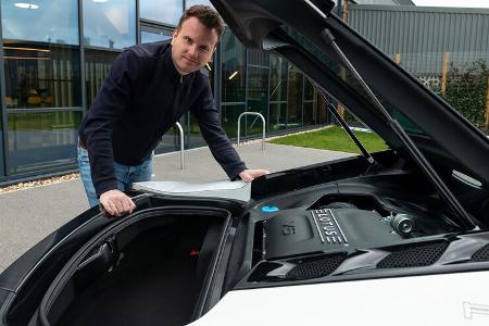 Lotus Emira - Sportwagen - V6-Kompressor - Prototyp - Kofferraum