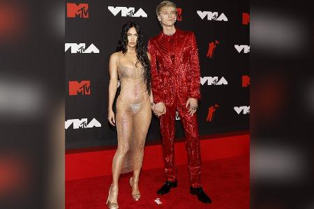 Megan Fox und Machine Gun Kelly: Singen BTS auf ihrer Hochzeit?