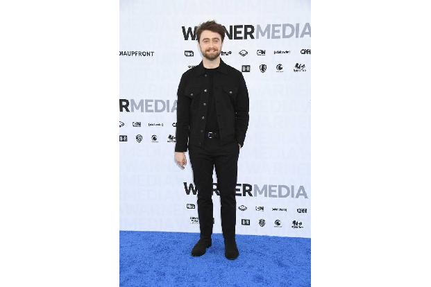 Viele ehemalige Kinderstars finden das Erwachsenwerden vor den Augen der Welt nicht leicht — Daniel Radcliffe war da keine Ausnahme. Der Harry-Potter-Star kannte keine Privatsphäre, hielt sich schließ ...