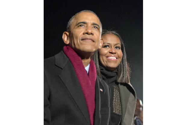 Auch ein anderer ehemaliger US-Präsident konnte sich über einen Zahltag freuen. Gemeinsam mit seiner Frau Michelle erhielt Barack Obama 2017 einen Buch-Vorschuss über 65 Millionen Dollar. Dafür wollte ...