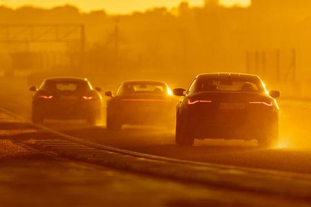 BMW M4 Competition xDrive, Jaguar F-Type R, Porsche 911 Carrera 4 GTS, Exterieur