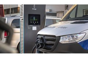Mercedes e-Sprinter Transporter mit Elektroantrieb