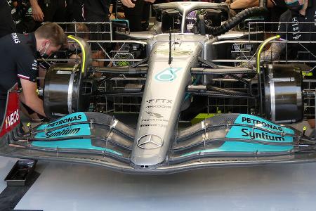 Mercedes W13 - Bahrain-Test - 2022