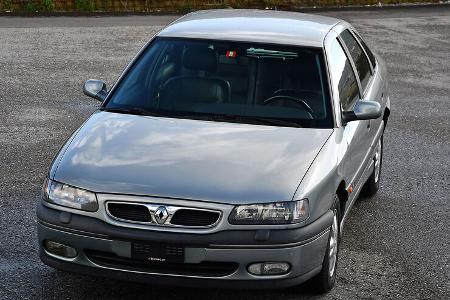 Renault Safrane 3.0 V6 (1997)