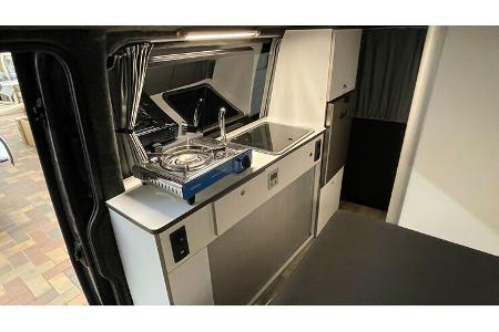 Ausbau für VW Bus Car Klinik Action Camp Pro