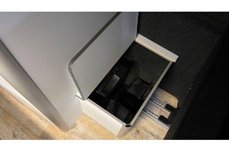 Ausbau für VW Bus Car Klinik Action Camp Pro