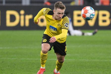 Erhielt nach einem guten Auftritt gegen Bielefeld erneut das Vertrauen. Konnte dieses aber nur bedingt zurückzahlen. Wackelte gerade unter Druck in der Abwehr mächtig. Hatte auf das hohe Pressing der Mainz auch am Ball nicht immer eine Antwort. Biss sich später in die Partie rein, als bei Mainz der Kräfte schwanden.