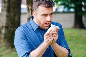 Pollen sind zurück: Die besten Hausmittel gegen den Heuschnupfen