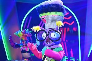 "The Masked Singer": Diese Moderatorin steckte im Brilli-Kostüm