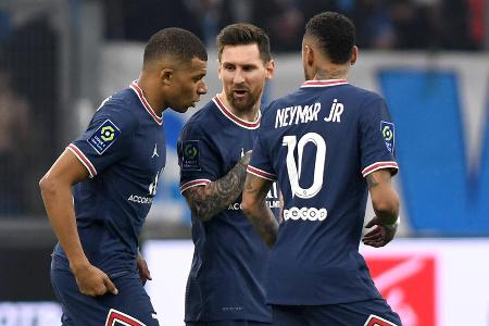 Die 'L'Equipe' hat die Top-Verdiener der Ligue 1 enthüllt. Das Ranking besteht beinahe ausschließlich aus Spielern von Paris Saint-Germain und der AS Monaco. Wir zeigen die Top 10 und die vier Deutschen, die es unter die 30 Stars mit den höchsten Jahres-Salärs geschafft haben: