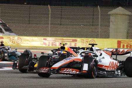 Perez - Magnussen - GP Bahrain 2022 - Sakhir - Rennen