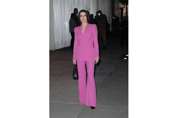 Auch 'Star Wars'-Star Daisy Ridley ließ sich das Spektakel nicht entgehen. Vor zwei Wochen war die Darstellerin bereits auf der Paris Fashion Week zu sehen gewesen.