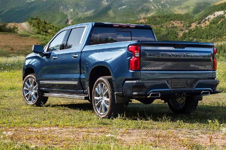 2022 Chevrolet Silverado High Country