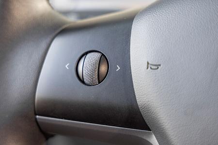 Tesla Model 3, Interieur