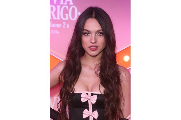 Der Siegeszug von Olivia Rodrigo bei den diesjährigen Grammys überraschte wohl niemanden so richtig. Sieben Mal war die 19-Jährige für den wichtigsten Musikpreis nominiert, drei Preise...