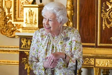 Queen Elizabeth II. wird mehr Termine in ihrem Wohnzimmer wahrnehmen