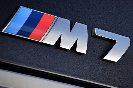 BMW M7