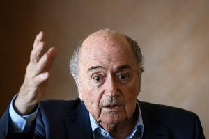Blatter und Platini im Juni vor Gericht
