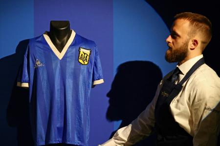 Auktion von Maradona-Trikot startet mit Millionen-Gebot