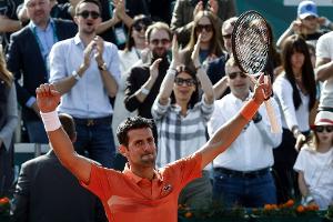 Djokovic greift nach erstem Titel seit Rückkehr